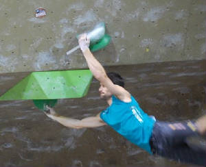 Killian_Bouldering_climbing.JPG