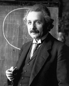 220pxEinstein1921portrait2.jpg